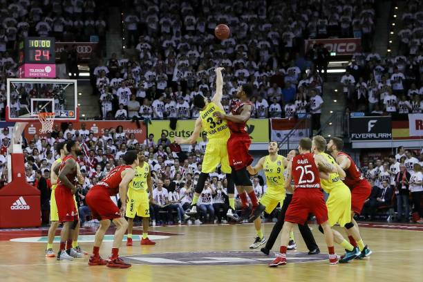 小特迅速展 小特迅速展