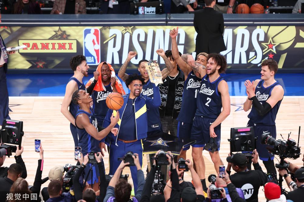 首个亿元大 首个亿元大